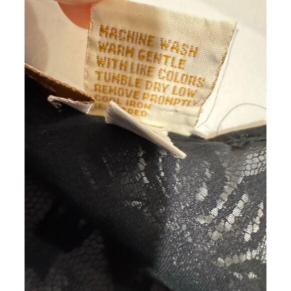 Vintage 90s Victoria's Secret Gold Label Black Lace Babydoll Slip Gown Large - Picture 7 of 7